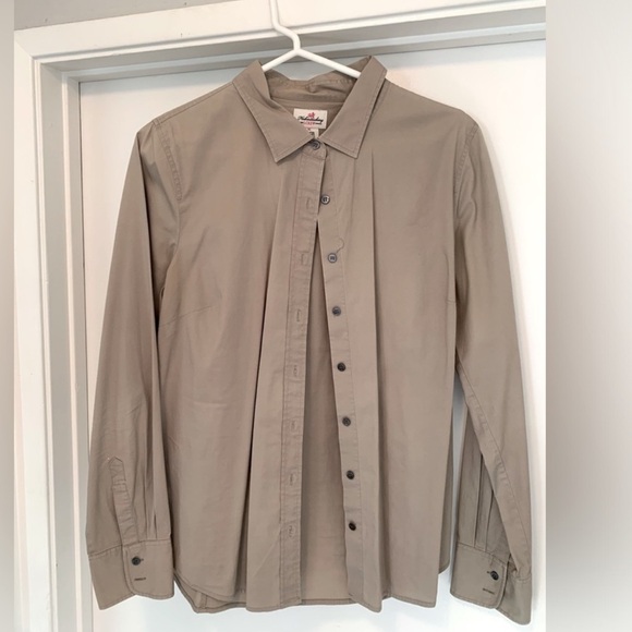 Tan JCrew button down - Picture 4 of 6